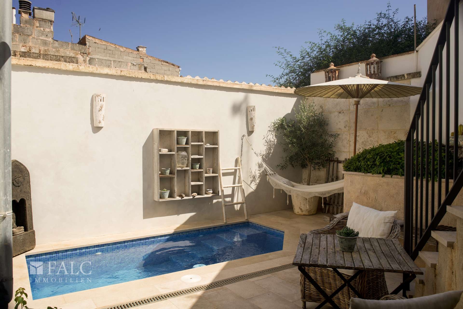 Patio III